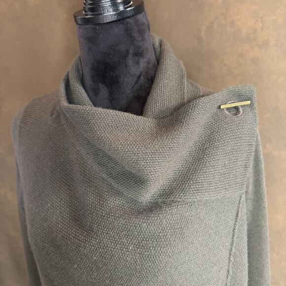Tahari Merino Wool Blend Asymmetrical Sweater Tunic Olive Green Women’s S - Picture 3 of 12